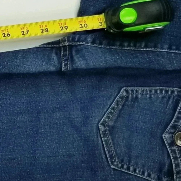 Simply Vera Wang Size 10 Woman's Blue Denim Straight 29 Inch Inseam Jeans - Picture 4 of 9